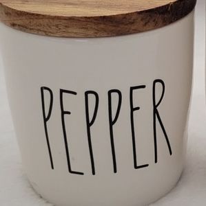 Rae Dunn Pepper canister